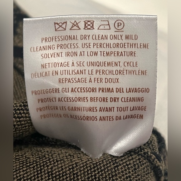 NWOT Gucci Womens Python Printed Wool Blend Tank Top, 325189 X5294 | Size M - Picture 8 of 11